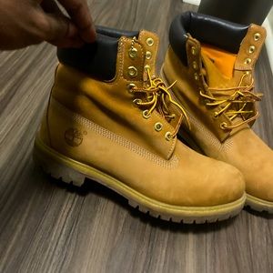 Timberland size 9.5